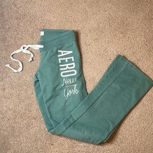 AERO sweatpants